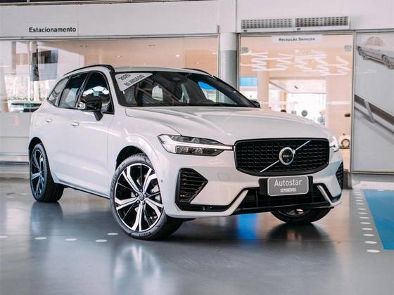 VOLVO XC60 2.0 T8 RECHARGE ULTIMATE DARK AWD GEARTRONIC